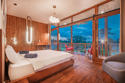 Modern Tropical 3-Bedroom Villa in Kedungu – Close to Beach and Amenities (17)