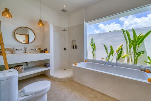 Modern Two-Bedroom Villa with Rooftop Near Balangan Beach – Ideal Investment Opportunity (11)
