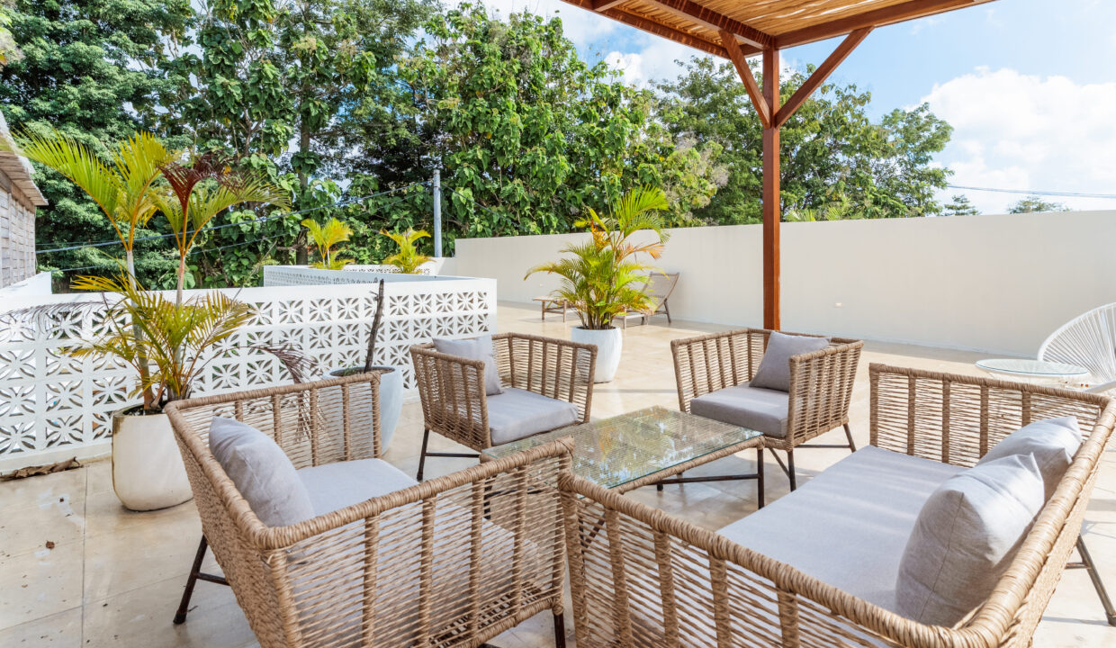 Modern Two-Bedroom Villa with Rooftop Near Balangan Beach – Ideal Investment Opportunity (19)