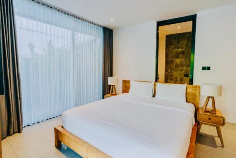 Brand New Two Units 1 Bedroom Modern Riverside Villa for Sale in Ubud (6)