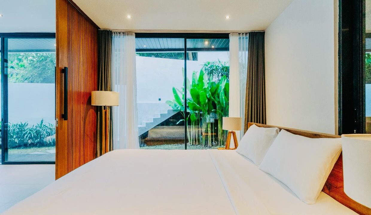Brand New Two Units 1 Bedroom Modern Riverside Villa for Sale in Ubud (7)