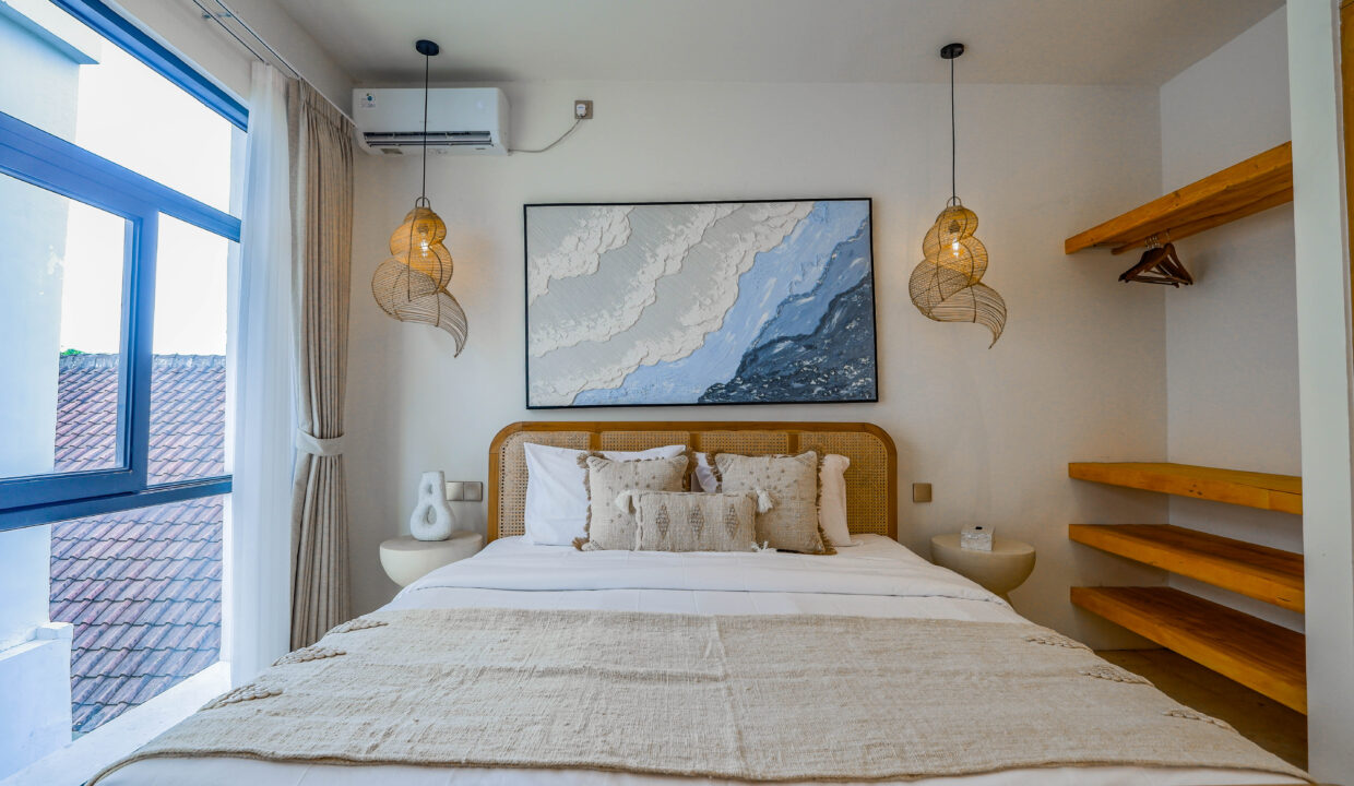 Modern 1-Bedroom Leasehold Apartment for Sale in Canggu, Bali – Perfect for Living, Remote Work, or Investment (10)