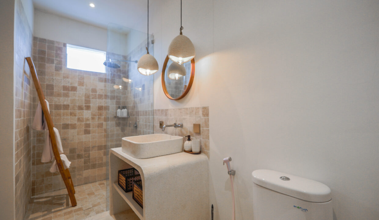 Modern 1-Bedroom Leasehold Apartment for Sale in Canggu, Bali – Perfect for Living, Remote Work, or Investment (11)