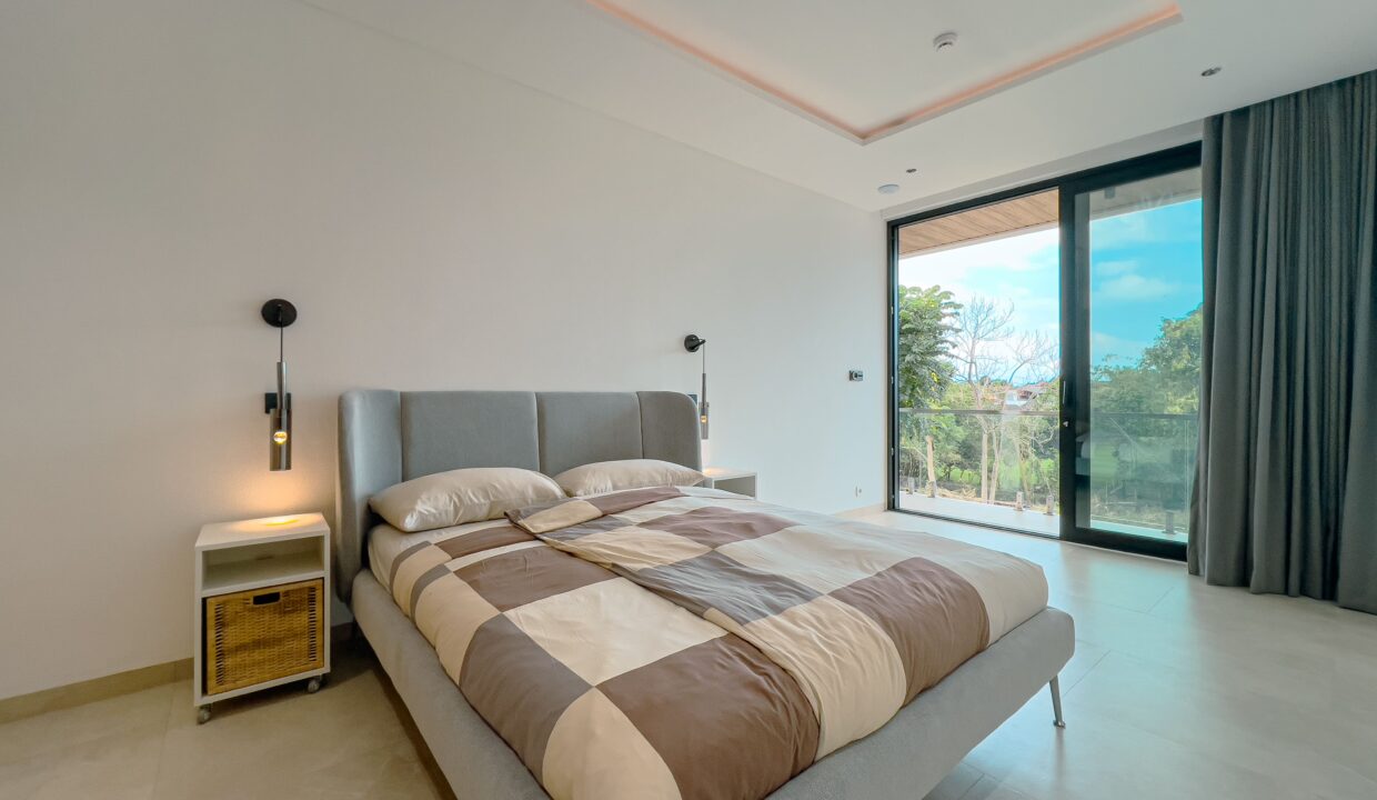 Solar-Powered Smart Luxury Villa for Sale in Tumbak BayuhPererenan – Freehold 5BR (17)