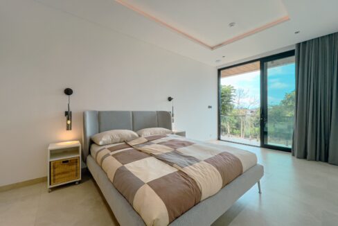 Solar-Powered Smart Luxury Villa for Sale in Tumbak BayuhPererenan – Freehold 5BR (17)