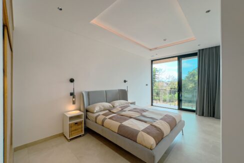 Solar-Powered Smart Luxury Villa for Sale in Tumbak BayuhPererenan – Freehold 5BR (18)