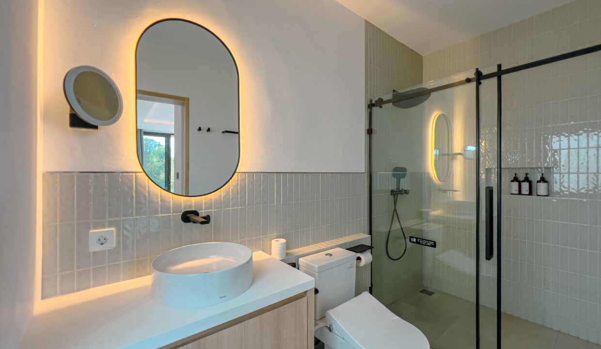 Solar-Powered Smart Luxury Villa for Sale in Tumbak BayuhPererenan – Freehold 5BR (19)
