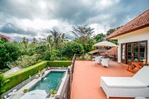 An extraordinary opportunity to own a genuine piece of paradise in East Bali. Bukit Asri Lodge is a magnificent and uniquely positioned retreat, offe