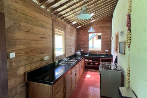 An extraordinary opportunity to own a genuine piece of paradise in East Bali. Bukit Asri Lodge is a magnificent and uniquely positioned retreat, offeri (25)