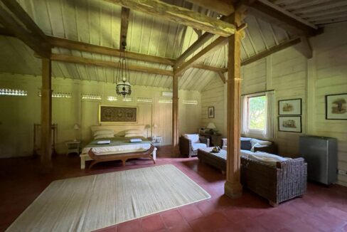 An extraordinary opportunity to own a genuine piece of paradise in East Bali. Bukit Asri Lodge is a magnificent and uniquely positioned retreat, offeri (26)
