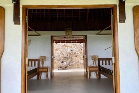 Exclusive Oceanfront Investment Villa on Rote Island (12)