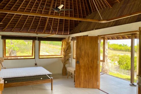 Exclusive Oceanfront Investment Villa on Rote Island (13)
