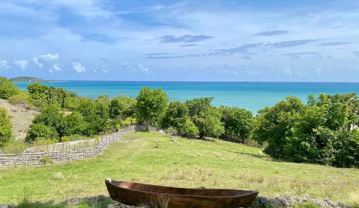 Exclusive Oceanfront Investment Villa on Rote Island (2)