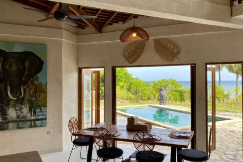 Exclusive Oceanfront Investment Villa on Rote Island (7)