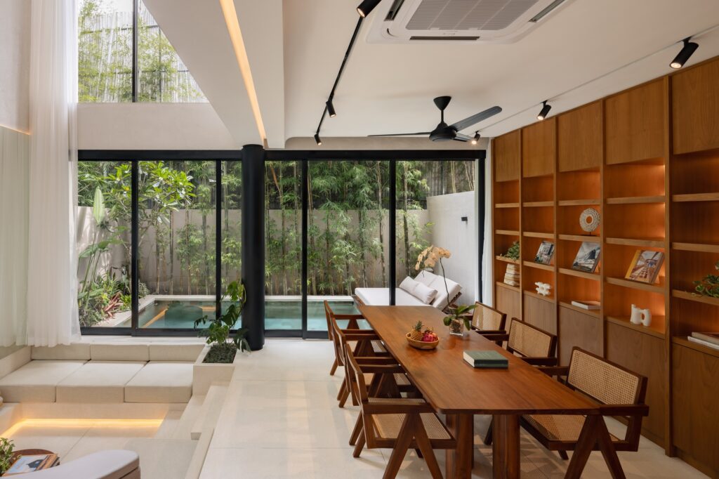Bedroom Townhouse Villa With Rice Field View, Perfect for those who want to invest in Canggu