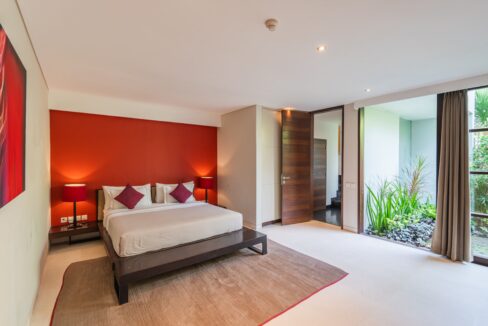Stunning Designer Villa in Seminyak’s Most Exclusive Gated Estate (20)