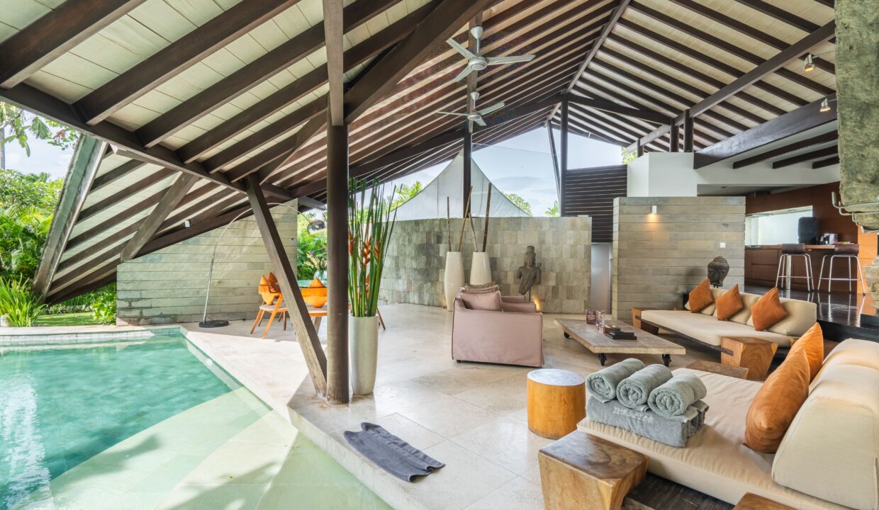 Stunning Designer Villa in Seminyak’s Most Exclusive Gated Estate (5)