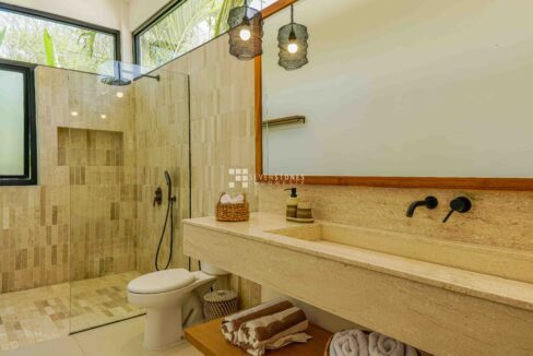 Exceptional Investment Opportunity – 3-Unit Villa Complex with HGB Title in Uluwatu (10)