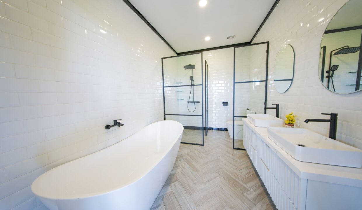 Modern 5-Bedroom Tropical Villa in Ubud – A Serene Luxury Retreat with Strong Investment Potential (14)