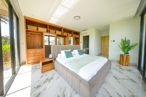 Modern 5-Bedroom Tropical Villa in Ubud – A Serene Luxury Retreat with Strong Investment Potential (17)