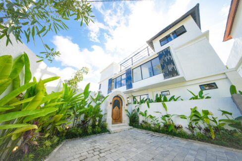 Modern 5-Bedroom Tropical Villa in Ubud – A Serene Luxury Retreat with Strong Investment Potential (25)