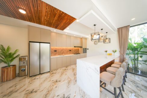 Modern 5-Bedroom Tropical Villa in Ubud – A Serene Luxury Retreat with Strong Investment Potential (7)