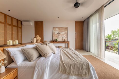 Modern Tropical Family Villa in Babakan, Canggu (14)