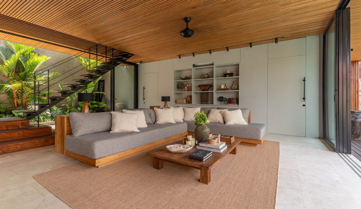 Modern Tropical Family Villa in Babakan, Canggu (9)