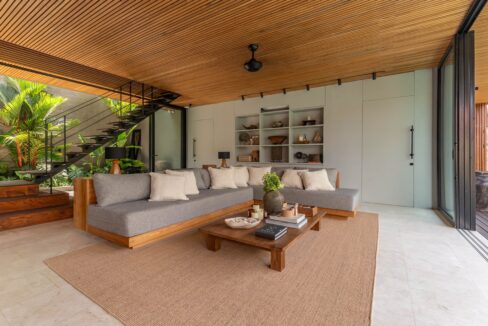 Modern Tropical Family Villa in Babakan, Canggu (9)