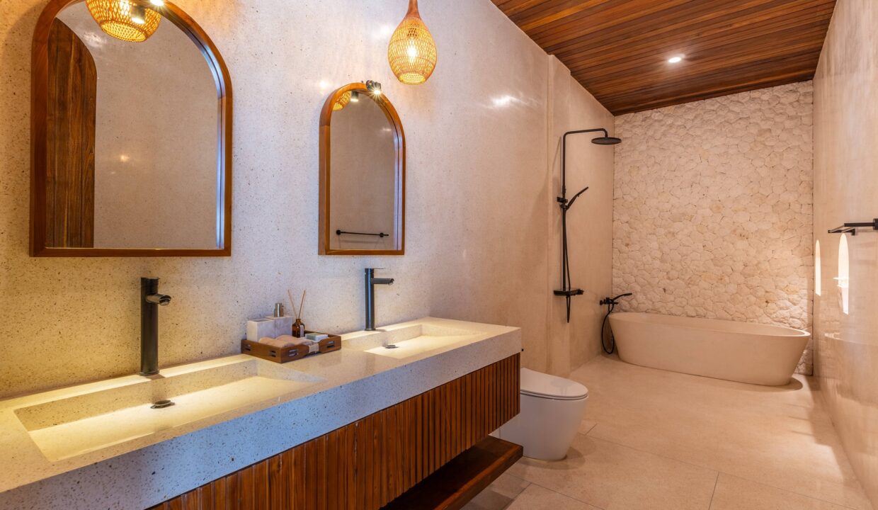 3 Bedroom Mediterranean-Style Villa with Rooftop in Seminyak (21)