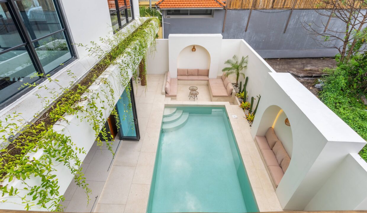 3 Bedroom Mediterranean-Style Villa with Rooftop in Seminyak (25)