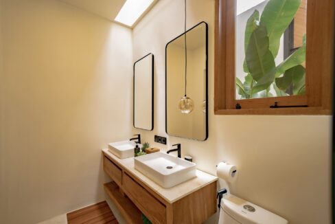 Brand New 2-Bedroom Bright & Airy Villa in Balangan – Perfect for Investment or Family Living (15)