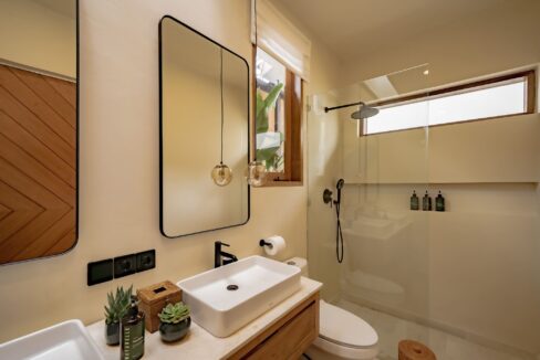 Brand New 2-Bedroom Bright & Airy Villa in Balangan – Perfect for Investment or Family Living (16)