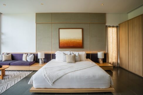 Luxurious Modern 4-Bedroom Villa with Exceptional Build Quality (17)