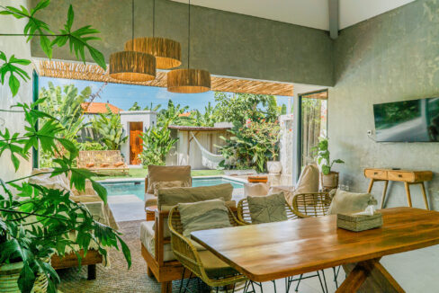 Modern Tropical 2-Bedroom Villa for Sale in Kerobokan – Ideal for Investment & Family Living (6)