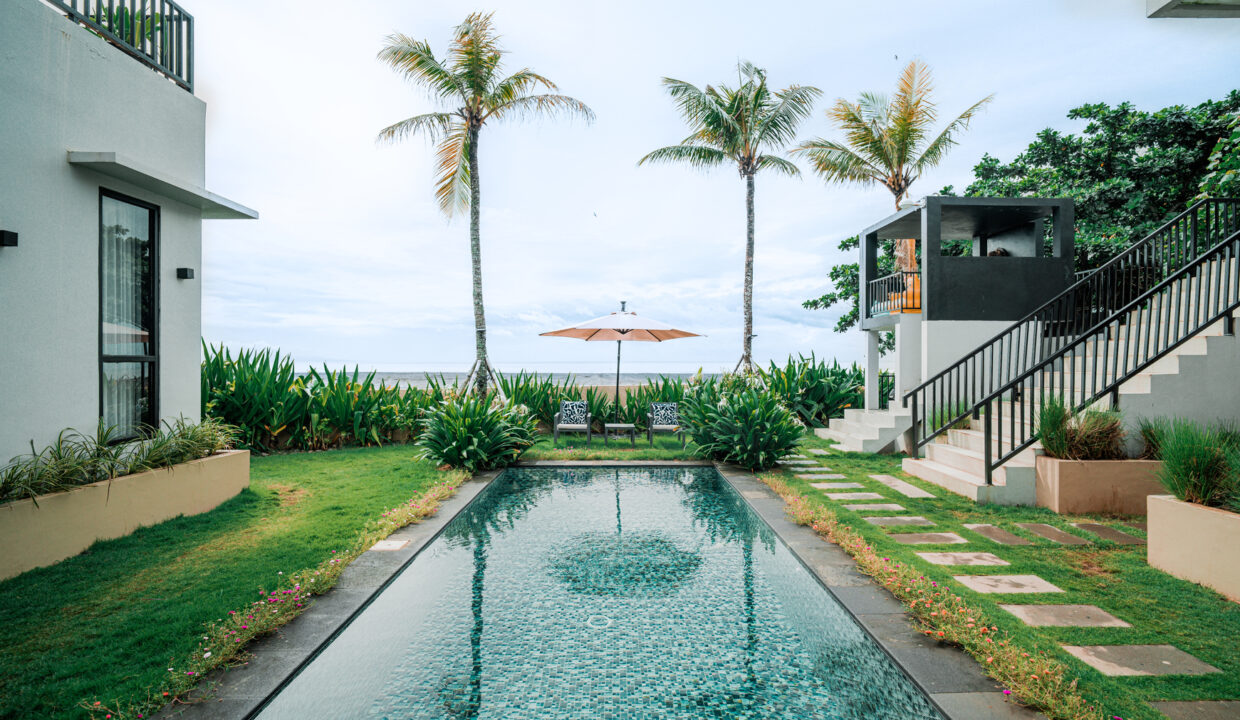 Beachfront Luxury Villa for Sale – Saba Beach, Gianyar (2)