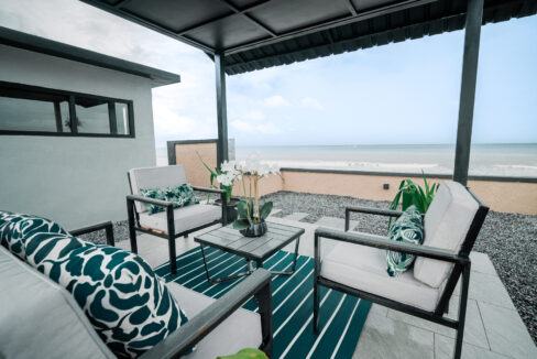 Beachfront Luxury Villa for Sale – Saba Beach, Gianyar (26)