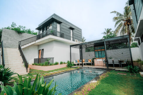 Beachfront Luxury Villa for Sale – Saba Beach, Gianyar (3)