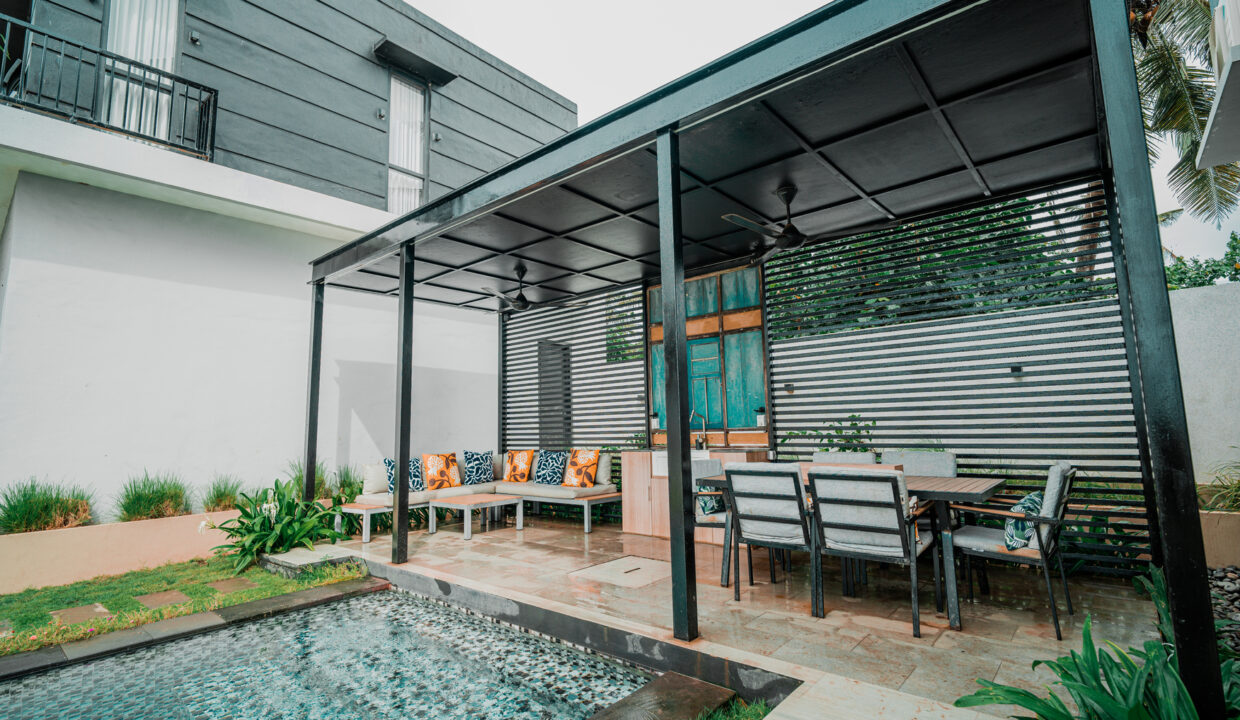 Beachfront Luxury Villa for Sale – Saba Beach, Gianyar (4)