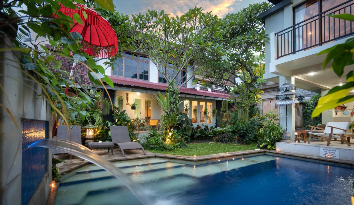 Beautiful Four Bedroom Boutique Villa in Ubud (1)