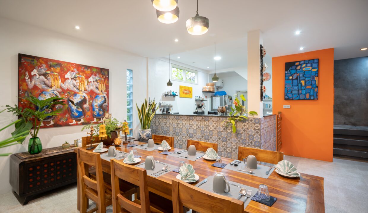 Beautiful Four Bedroom Boutique Villa in Ubud (4)