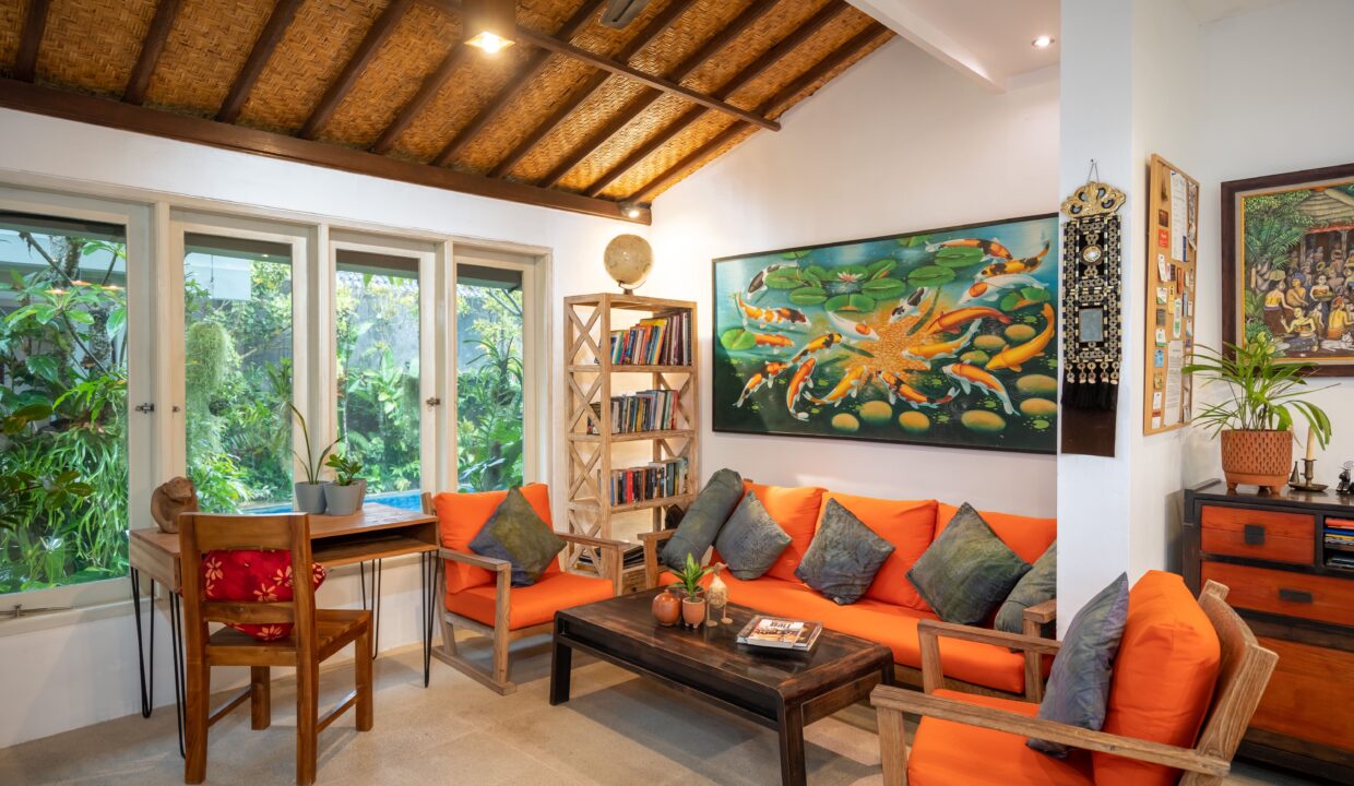 Beautiful Four Bedroom Boutique Villa in Ubud (6)