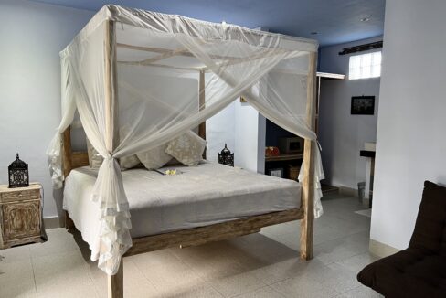 Beautiful Four Bedroom Boutique Villa in Ubud (9)
