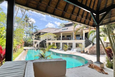 Luxury 5-Bedroom Villa for Rent in Pererenan with Panoramic Rice Field Views (2)