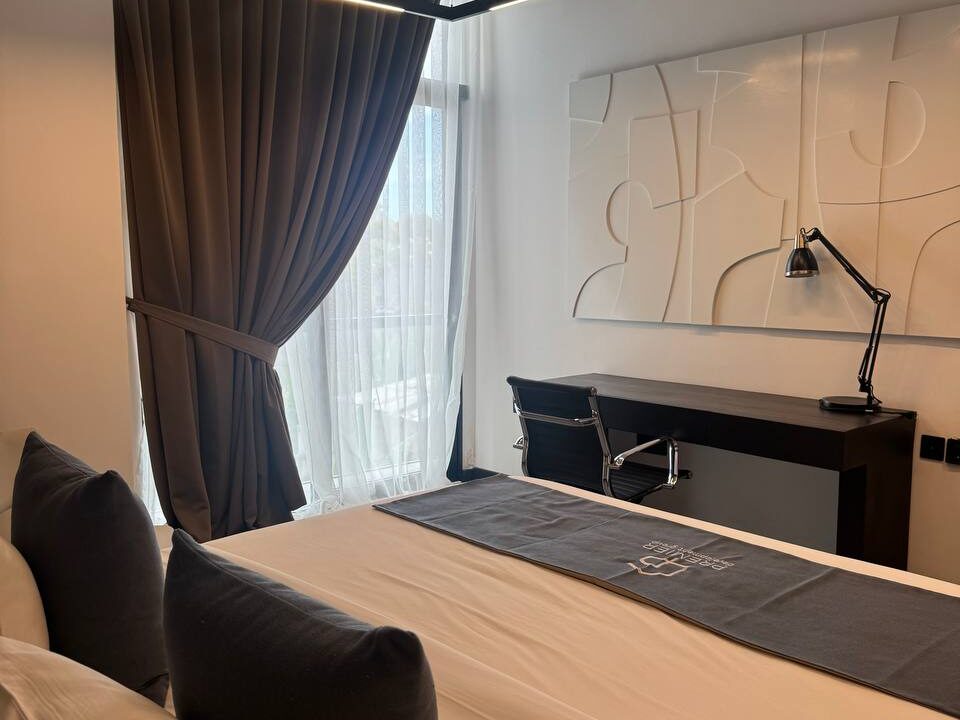 Modern 3-Bedroom Villa for Sale in Umalas – Located in Exclusive Villa Complex (9)