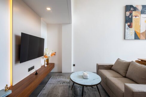 Stylish Leasehold Apartment for Sale in Prime Pererenan Area (7)