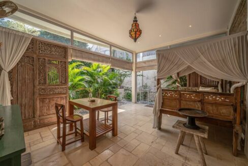 6-Bedroom Luxury Villa for Sale in Canggu – Prime Investm (5)
