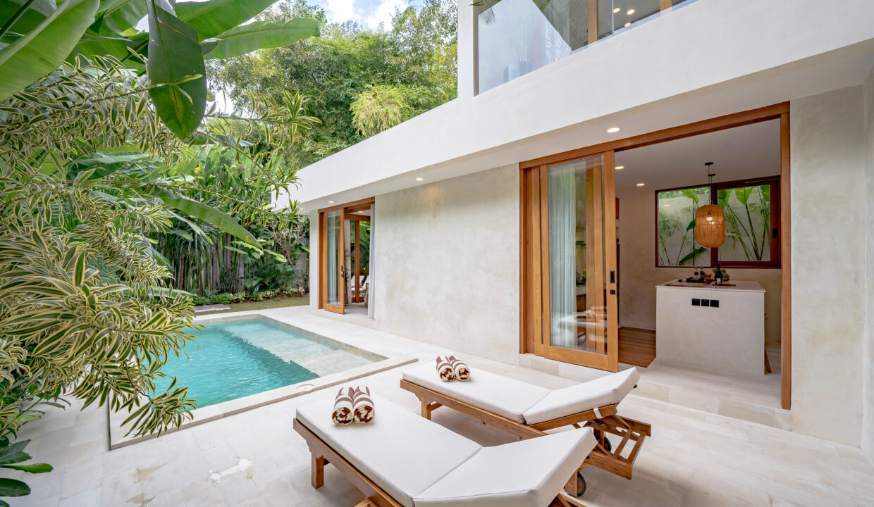 Modern Tropical 2-Bedroom Villa for Sale in Uluwatu – Tourism Zone Investment (20)