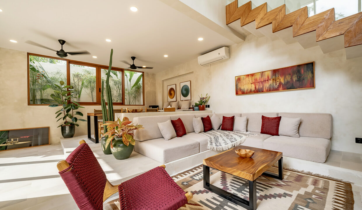Modern Tropical 2-Bedroom Villa for Sale in Uluwatu – Tourism Zone Investment (3)