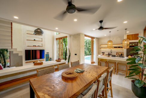 Modern Tropical 2-Bedroom Villa for Sale in Uluwatu – Tourism Zone Investment (6)